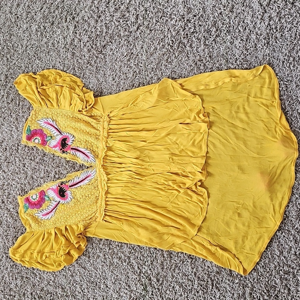 NWOT Free People Fiesta Nueva Embroidered Tunic Top Yellow XS Oversized - Picture 3 of 8